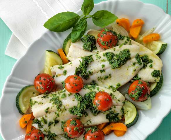 Trout with Pesto, Tomatoes and Vegetables Trout with Pesto, Tomatoes and Vegetables