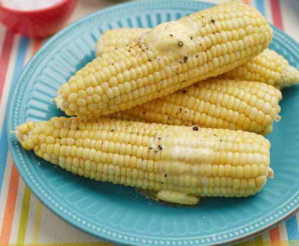 Steamed Corn on the Cob Steamed Corn on the Cob