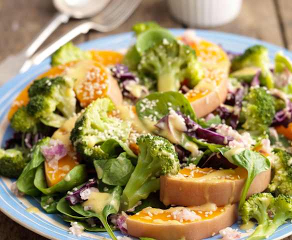 Squash and Broccoli Salad Squash and Broccoli Salad