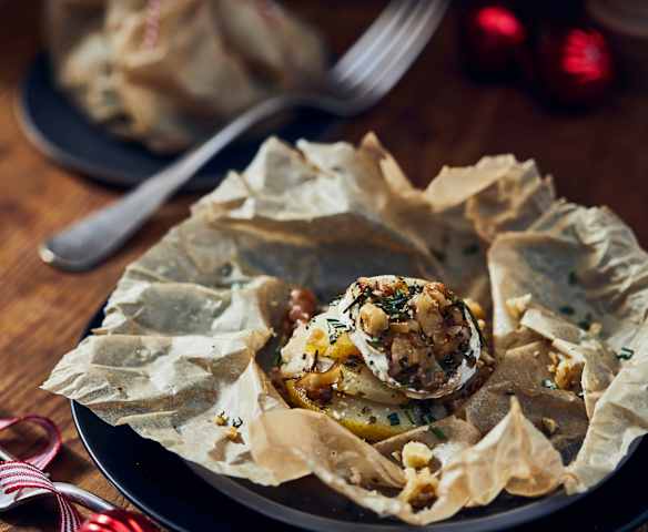 Pear and Goat's Cheese Parcels Pear and Goat's Cheese Parcels
