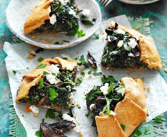 Silverbeet and mushroom tart (Diabetes) Silverbeet and mushroom tart (Diabetes)
