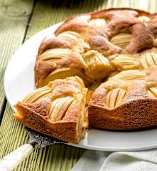 Apple cake