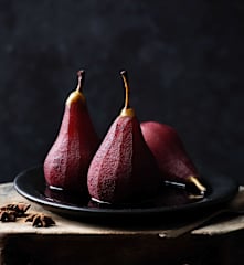 Slow-cooked Pears in Red Wine