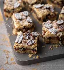 Mincemeat Crumble Cake