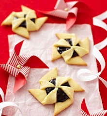 Plum Christmas Wheels