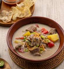 Soto Betawi (Beef coconut soup)