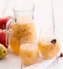Apple and Pear Compote (Kompot jabłkowo-gruszkowy)